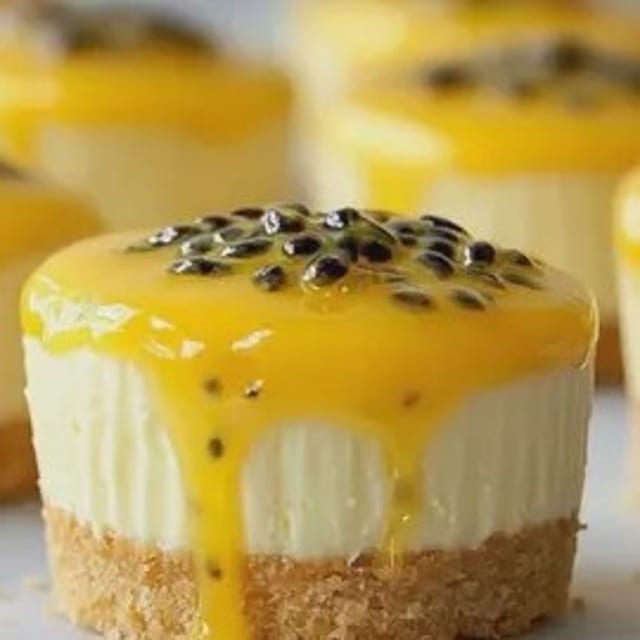 Cheesecake Maracuya/Passion Fruit.
